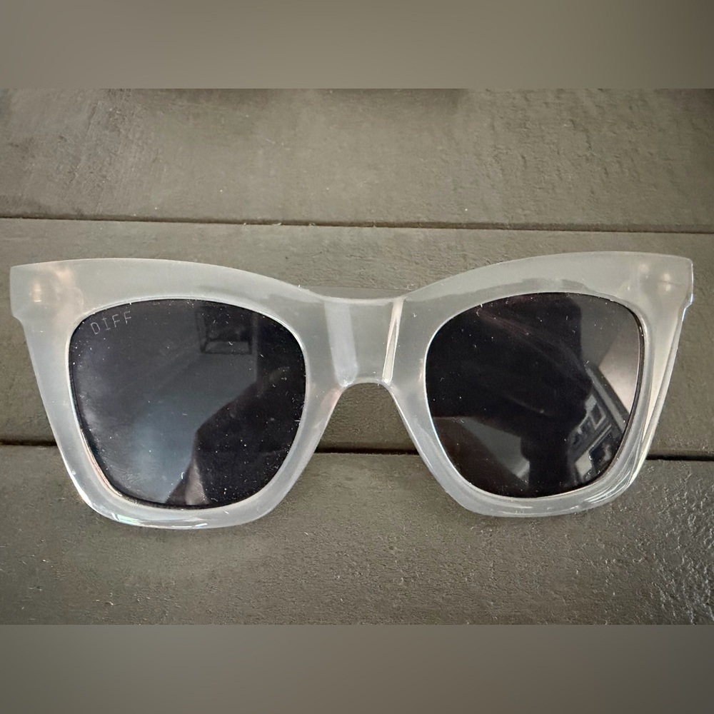 Diff Sunglasses - image 1